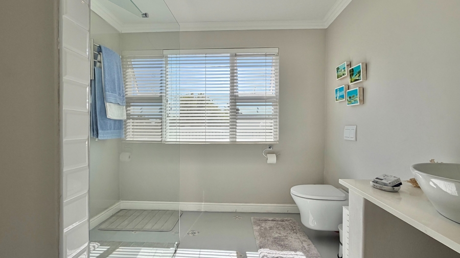 3 Bedroom Property for Sale in Gordons Bay Village Western Cape